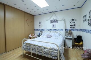  Maison � vendre 15 + pi�ces 420 m�