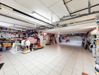  Maison  vendre 7 pices 231 m