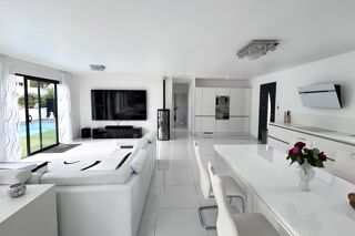 Maison � vendre 4 pi�ces 105 m�