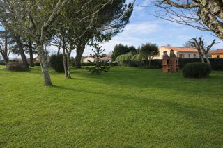  Maison à vendre 8 pièces 197 m²