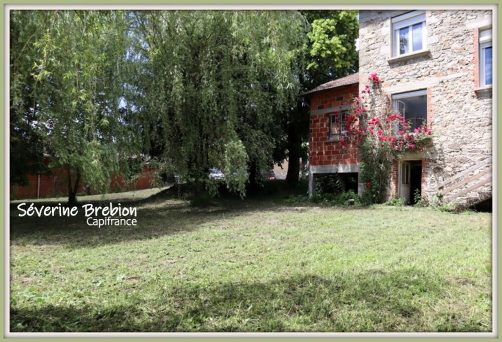 Maison 4 pièces 128 m² · à Viscomtat · 128 m² · 158 000 €