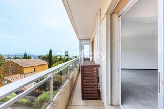  Appartement � vendre 5 pi�ces 82 m�