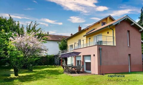 Dpt Rhône (69), à vendre LYON 5EME ARRONDISSEMENT maison P8 de 210 m² - Terrain de 758,00 m² 989000 Lyon 5