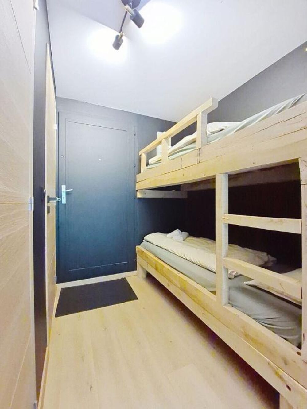 Vente Appartement Studio  cabine rénové 18 m² Saint gervais les bains