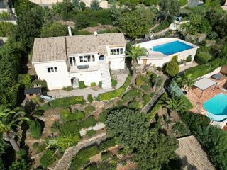 Vente Villa Villa vue mer panoramique sur Saint-Tropez Sainte maxime