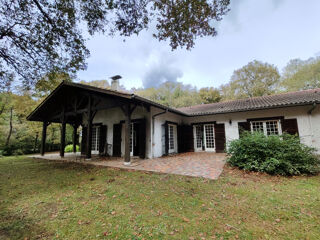  Maison � vendre 8 pi�ces 258 m�