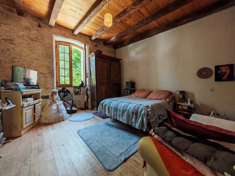 Vente Immeuble INVESTISSEMENT LOCATIF RARE – Immeuble de rapport au cœur de FOURCÈS, l'un des Plus Beaux Villages de France Fources
