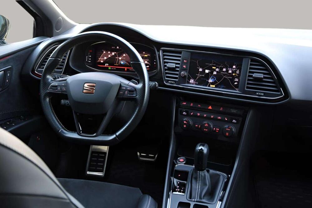 Leon CUPRA • 2.0 TSI 300 ch Toit ouvrant DSG 2019 occasion 33600 Pessac