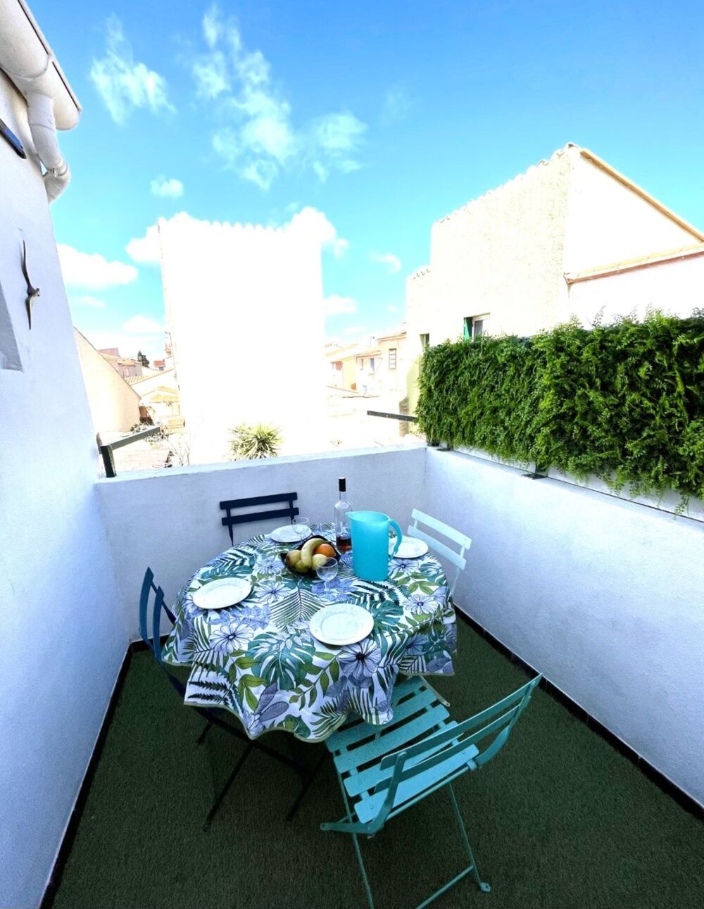 Maison de pêcheur dans le village du Barcarès avec grand garage