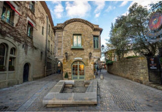  Immeuble à vendre 3 pièces 140 m²