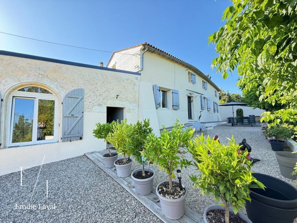 Maison en pierre 4 chambres avec dépendances et piscine à SAINT VINCENT DE PERTIGNAS (33)