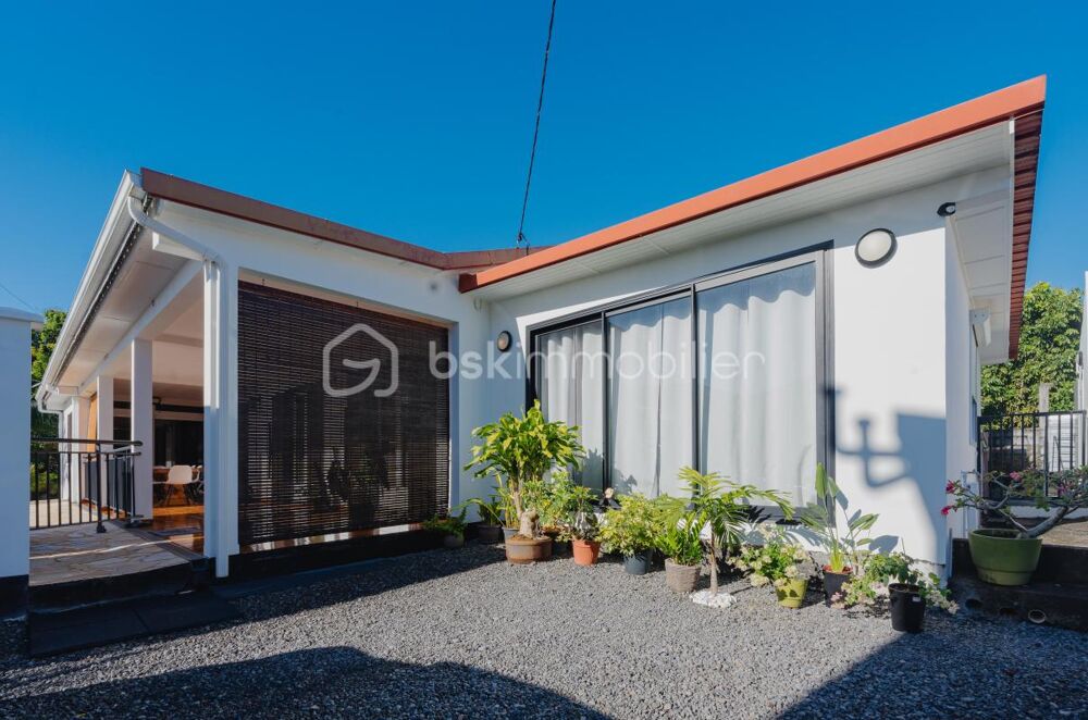 Vente Maison Maison avec piscine et jardin : à découvrir sans tarder ! Saint benoit