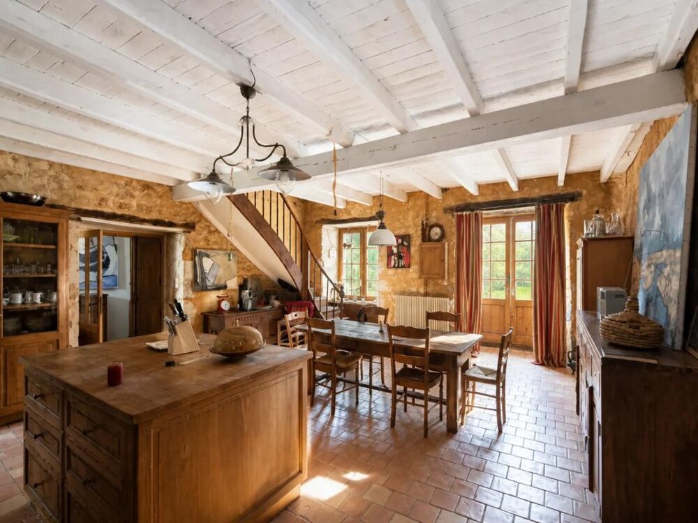 Ensemble de 9 pièces de 342m² à Molières