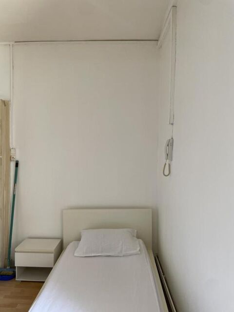  Appartement � louer 1 pi�ce 16 m�
