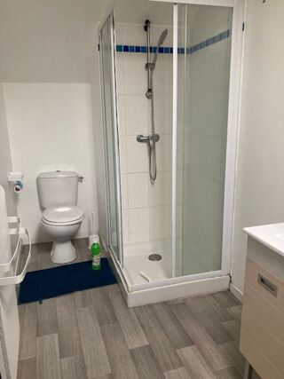  Appartement à louer 1 pièce 32 m²