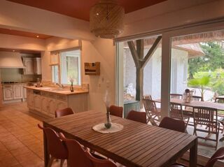  Maison à vendre 14 pièces 570 m²