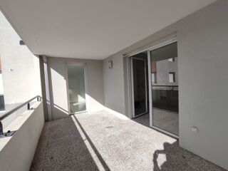  Appartement à louer 2 pièces 45 m²