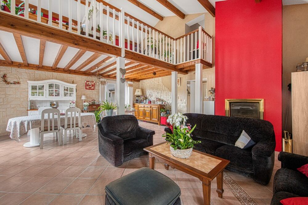Vente Maison Maison 145 m² – 4 chambres – calme absolu – sans vis-à-vis – 2 garages Toussieux