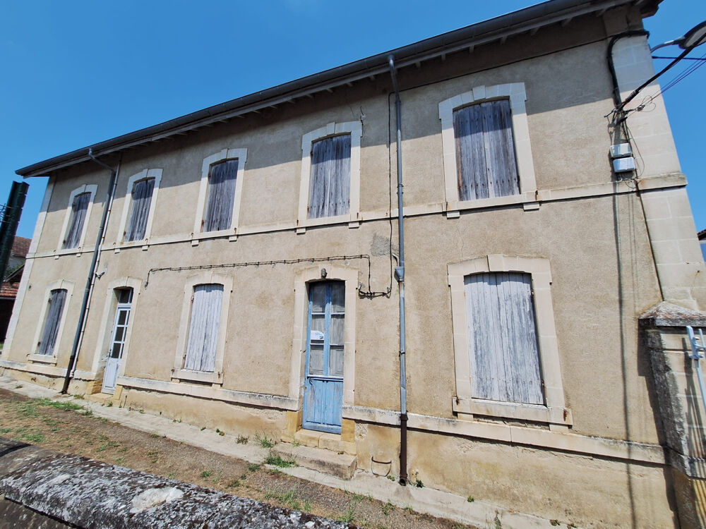 ? RISCLE CENTRE  160 m² + GRENIER 80 m²  INVESTISSEUR / FAMILLE