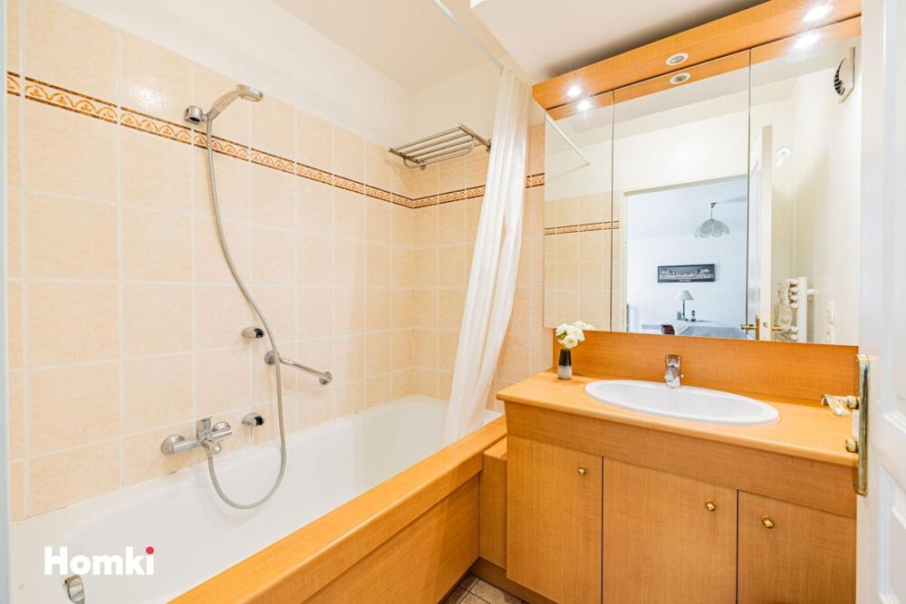 à vendre  Duplex/triplex Courbevoie (92400)