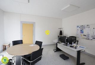  Appartement � vendre 15 + pi�ces 1060 m�