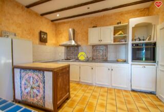  Maison à vendre 13 pièces 375 m²