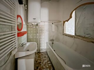  Immeuble � vendre 10 pi�ces 245 m�