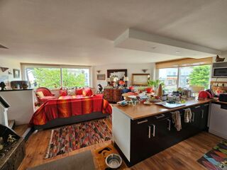  Immeuble � vendre 209 m�