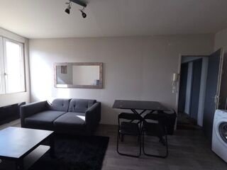  Appartement à louer 2 pièces 29 m²