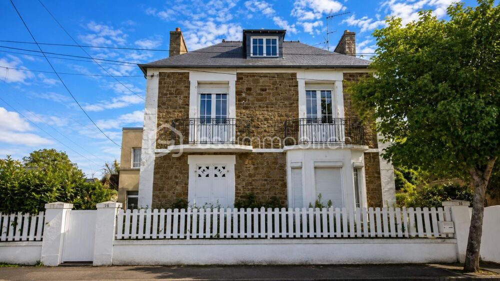 SAINT-MALO  PARAMÉ - Maison familiale de caractère, jardin et garages