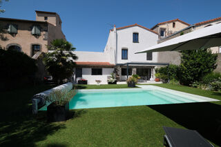  Maison  vendre 8 pices 250 m