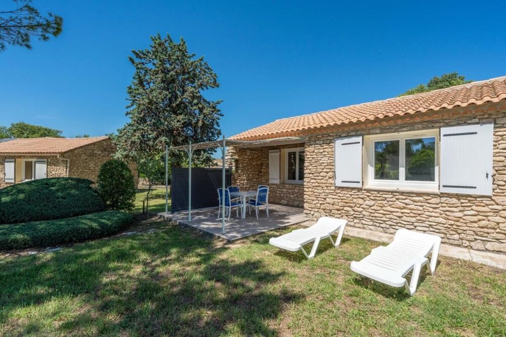 à vendre  Propriété/château La Roque-sur-Pernes (84210)