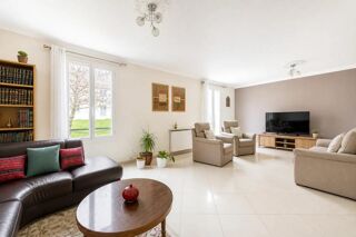  Maison à vendre 8 pièces 184 m²