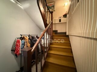  Immeuble � vendre 7 pi�ces 142 m�