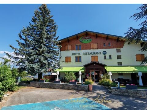   À VENDRE – HÔTEL RESTAURANT 2? AVEC LOGEMENT DE FONCTION, PARC ET FORT POTENTIEL DE DÉVELOPPEMENT – BEAUCROISSANT (ISÈRE) 