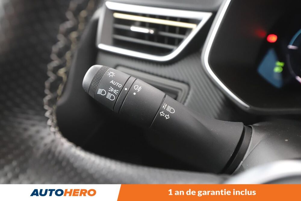 Clio 1.6 E-Tech Hybride Engineered 145 ch 2023 occasion 92130 Issy-les-Moulineaux