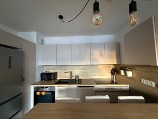  Appartement à louer 3 pièces 70 m²