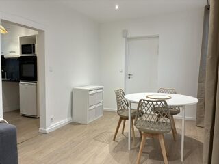  Appartement à louer 2 pièces 34 m²