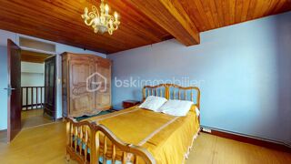  Maison  vendre 8 pices 215 m