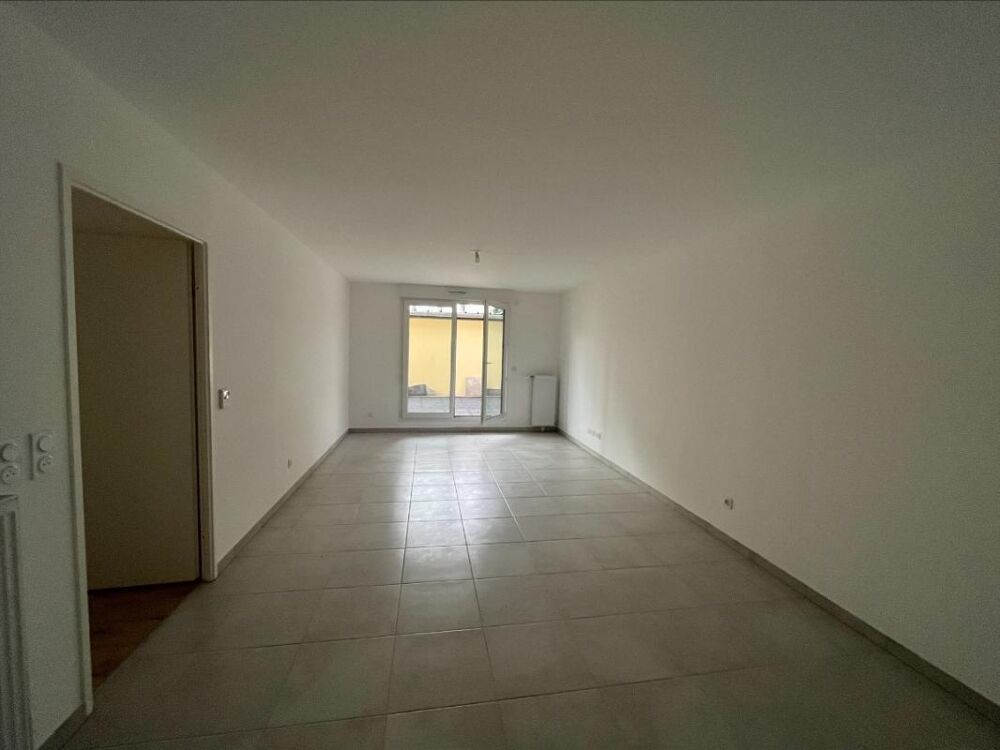 Location Appartement T3 avec parking et  à Savigny sur Orges Savigny sur orge