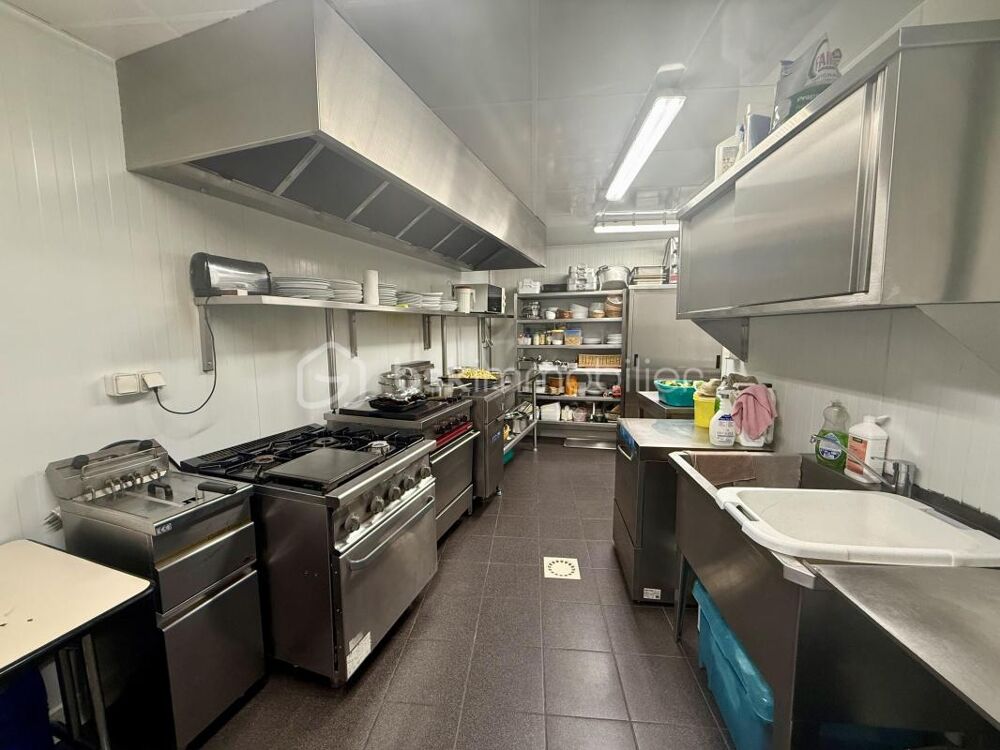 Vente Immeuble Immeuble mixte Café/Restaurant + Appartement – Murs et Fonds Wormhout Centre Wormhout
