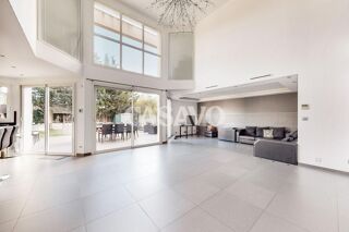  Maison � vendre 7 pi�ces 310 m�