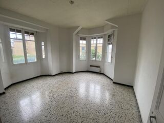  Appartement à louer 2 pièces 52 m²