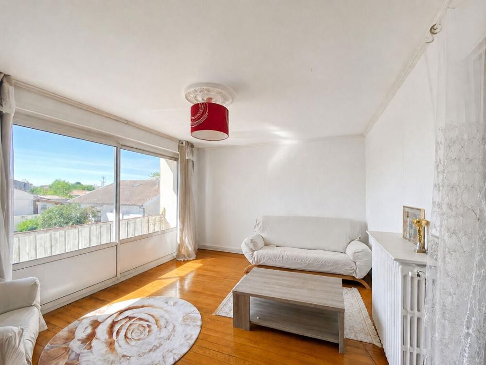 Bègles : Appartement T4 de 72 m2 + balcon+ cellier. Coup de coeur assuré