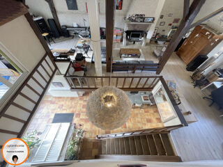  Maison � vendre 8 pi�ces 215 m�