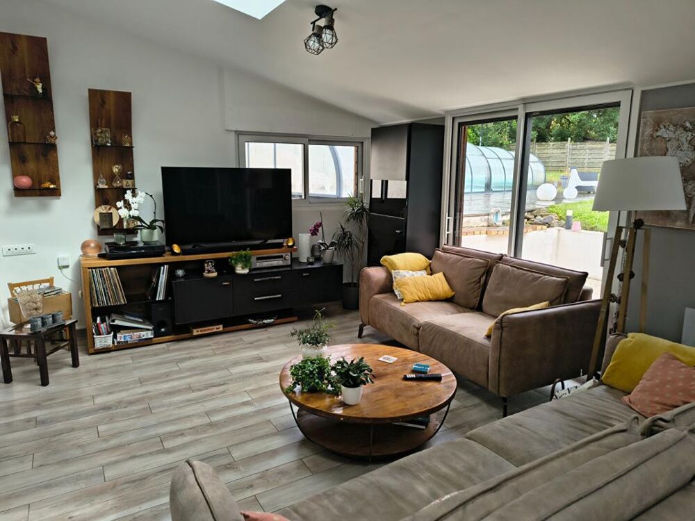 Vente Maison Maison Mauves Sur Loire 6 pièce(s) 150 m2 Mauves sur loire