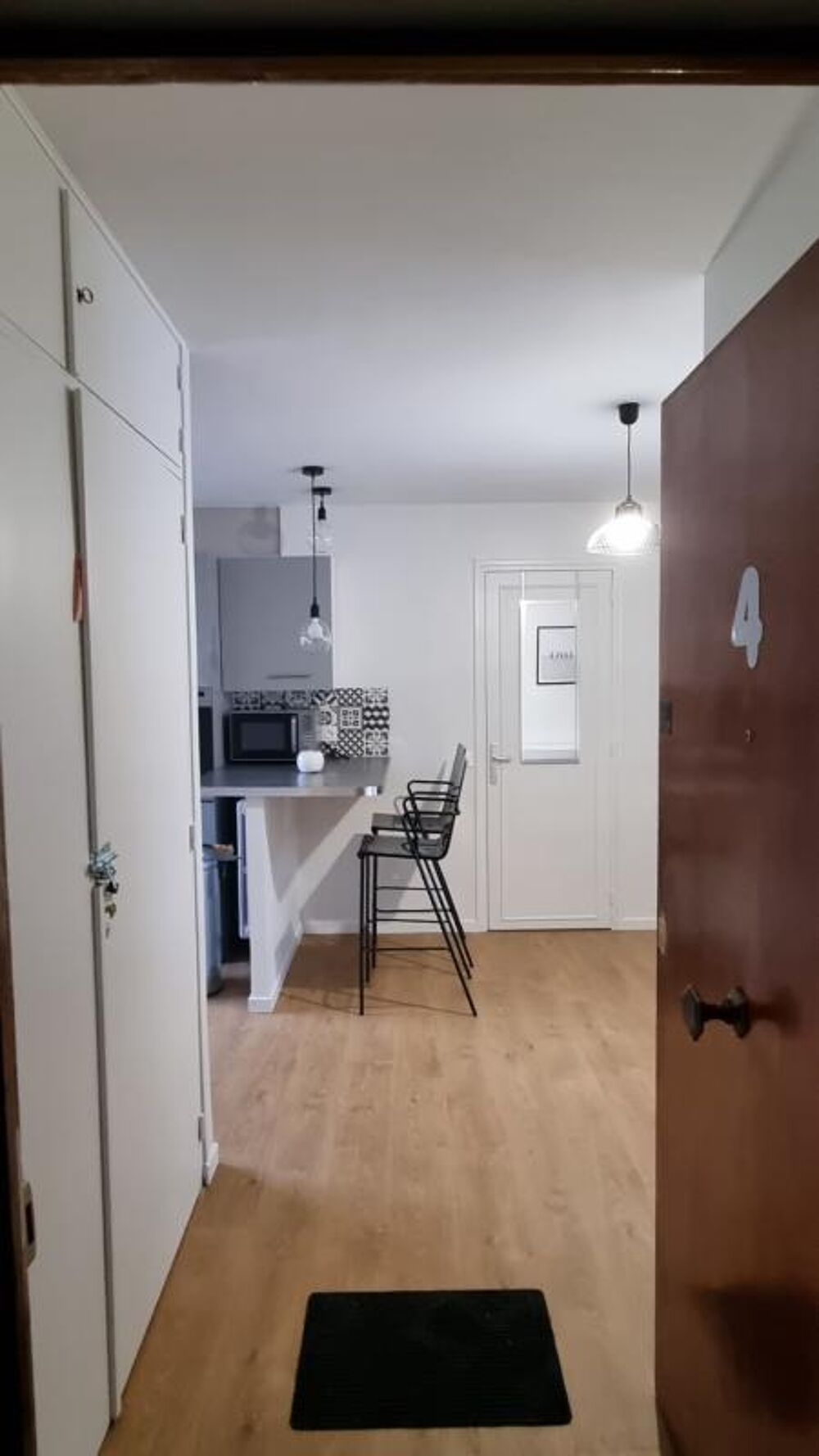 MAGNIFIQUE APPARTEMENT T3 de 77.73 m² + PK en hyper centre de TOURCOING