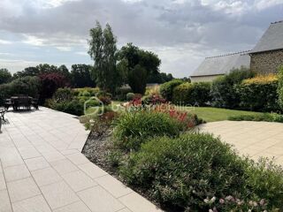  Propriété/château à vendre 11 pièces 310 m²