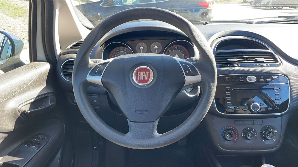 Punto 1.3 Multijet 95 Pop 2017 occasion 25000 Besancon