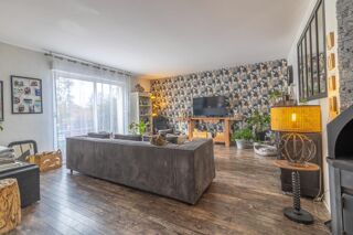  Maison à vendre 6 pièces 151 m²